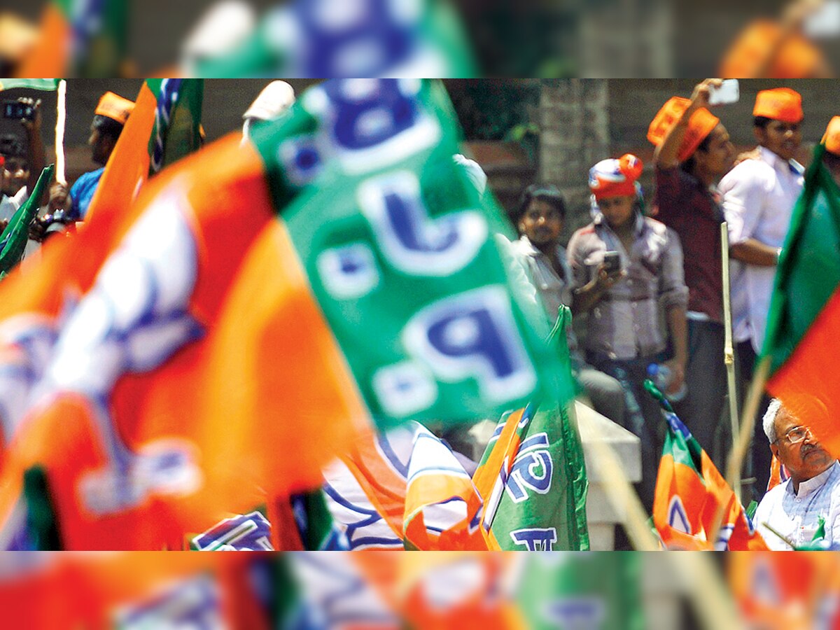 Ahmedabad: BJP furls its flag on AMTS, violates Model Code of Conduct