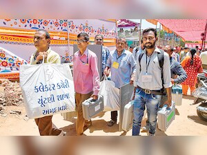 Gujarat: Six constituencies to see close fight