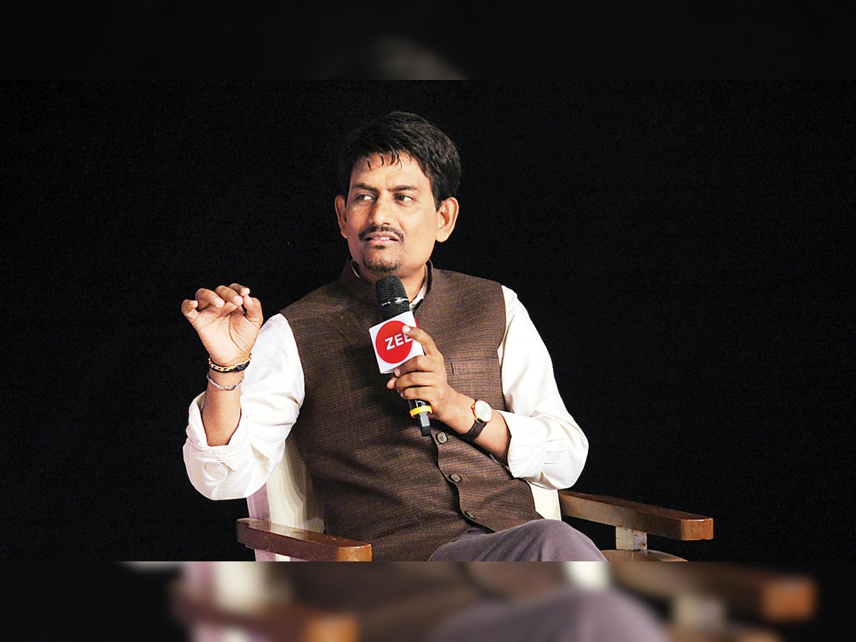 Congress seeks Alpesh Thakor's disqualification, petitions Speaker