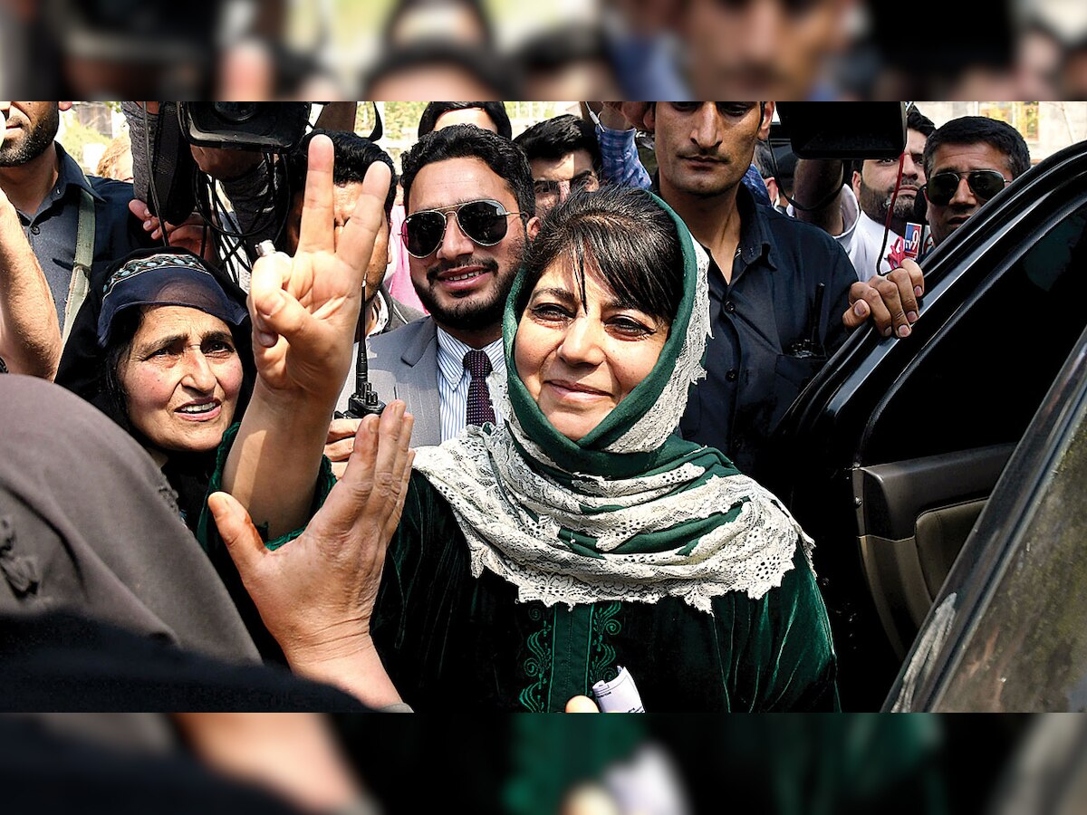 Quit Kashmir Valley if Article 370 damaging: PDP to Centre