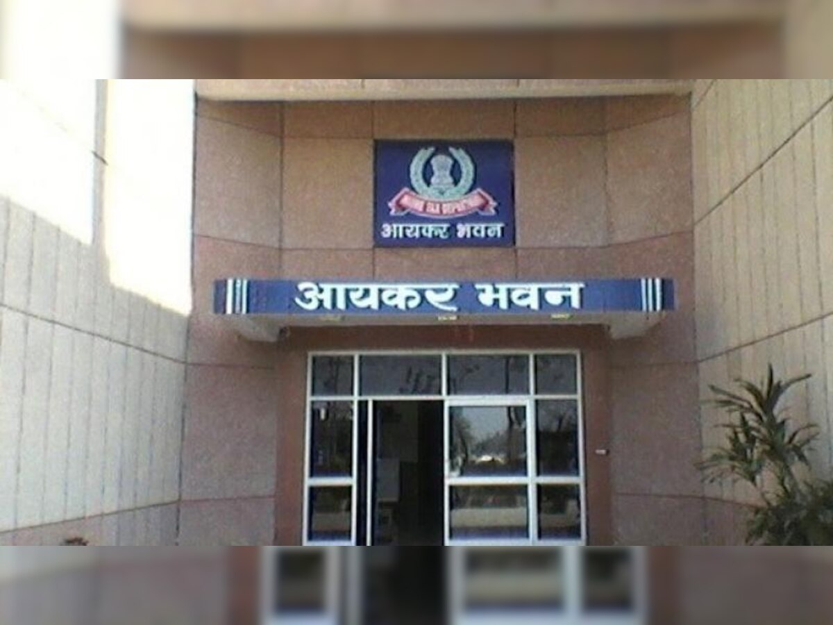Income tax e-filers drop by over 6.6 lakh in FY19: Report