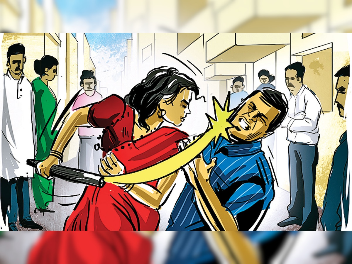 Ahmedabad: Woman beats man who molested her, drags him to police station