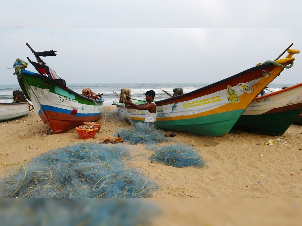 34 Indian fishermen arrested for straying into Pakistan waters