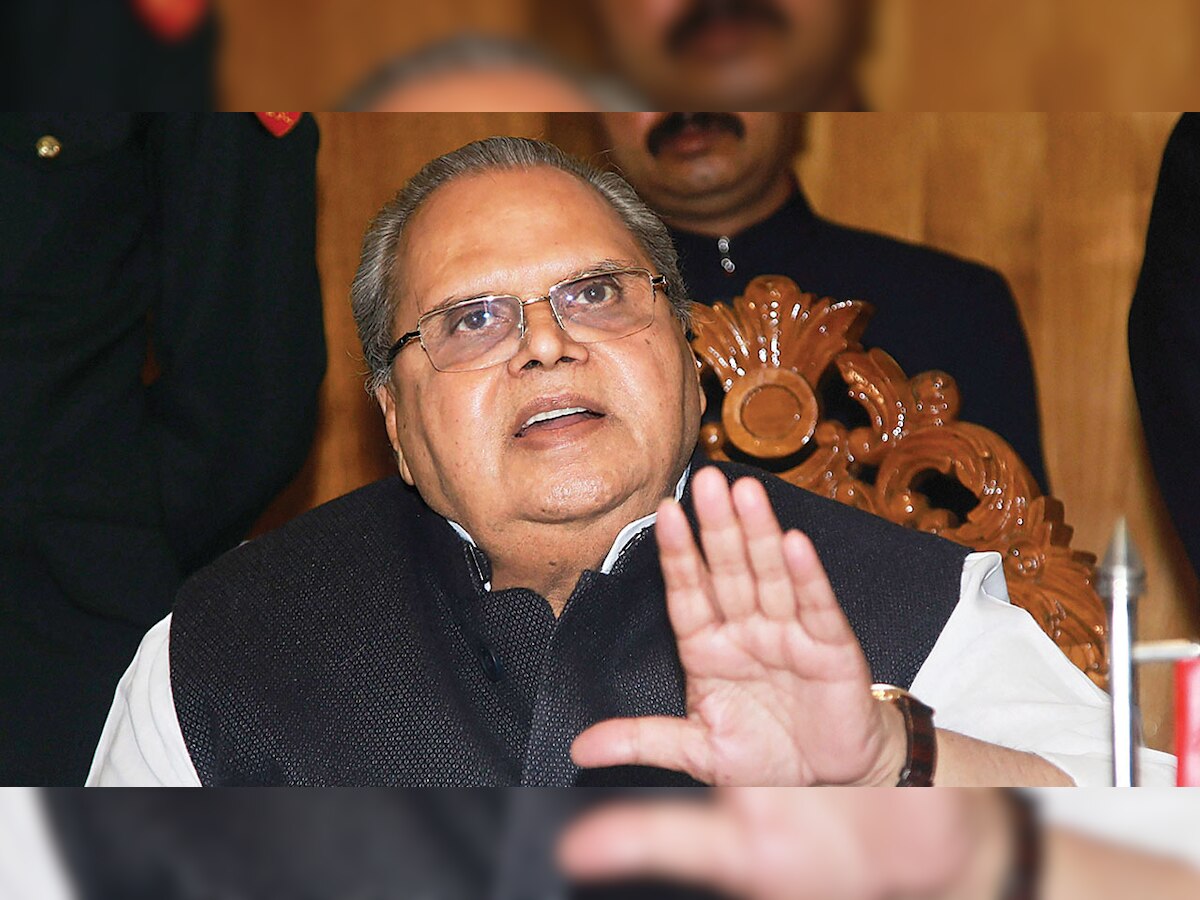 J&K Guv Satya Pal Malik backs PM Modi, says Rajiv Gandhi responsible for Bofors