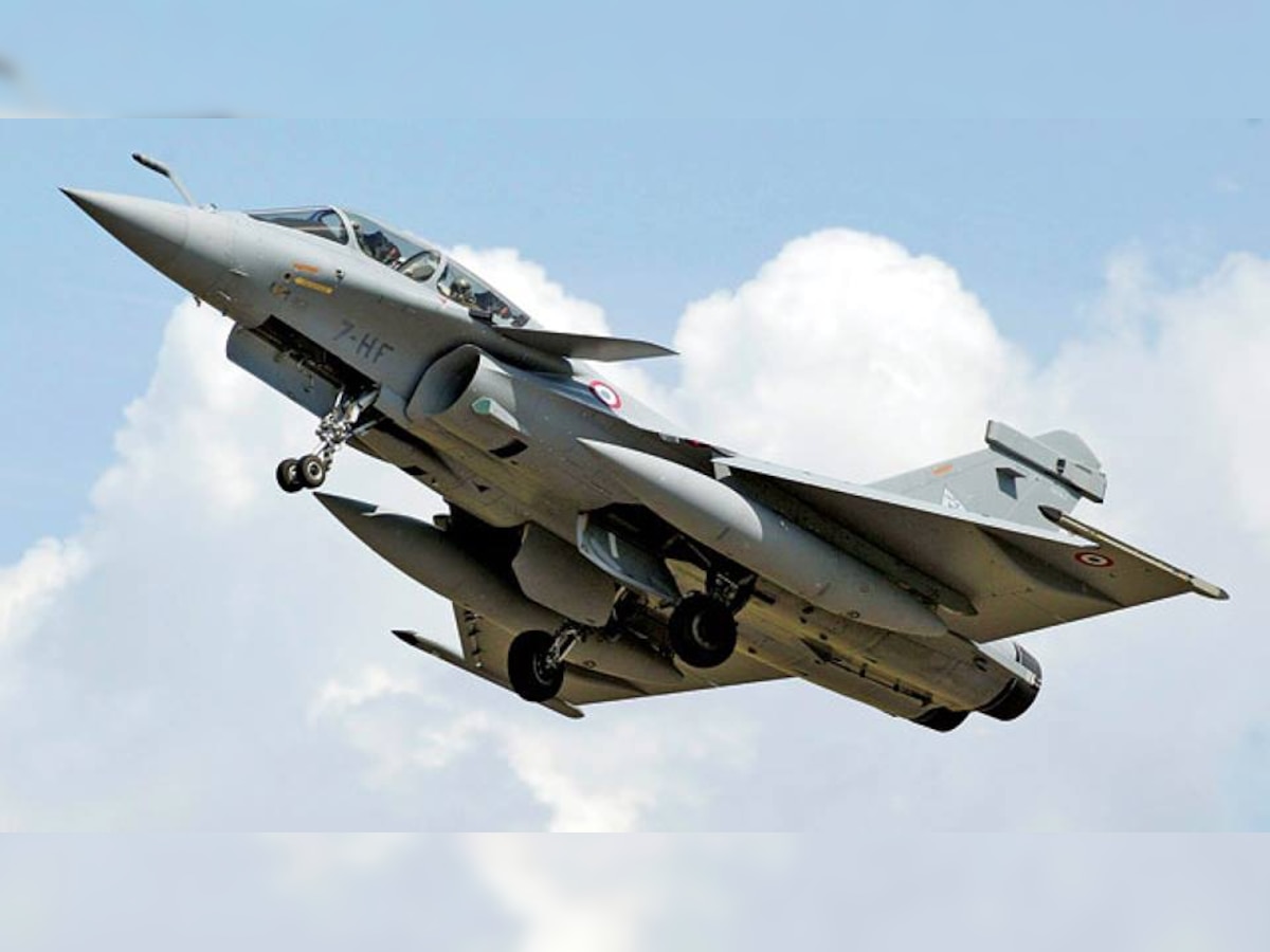 Rafale case: SC poses queries on waiver of sovereign guarantee, no tech transfer