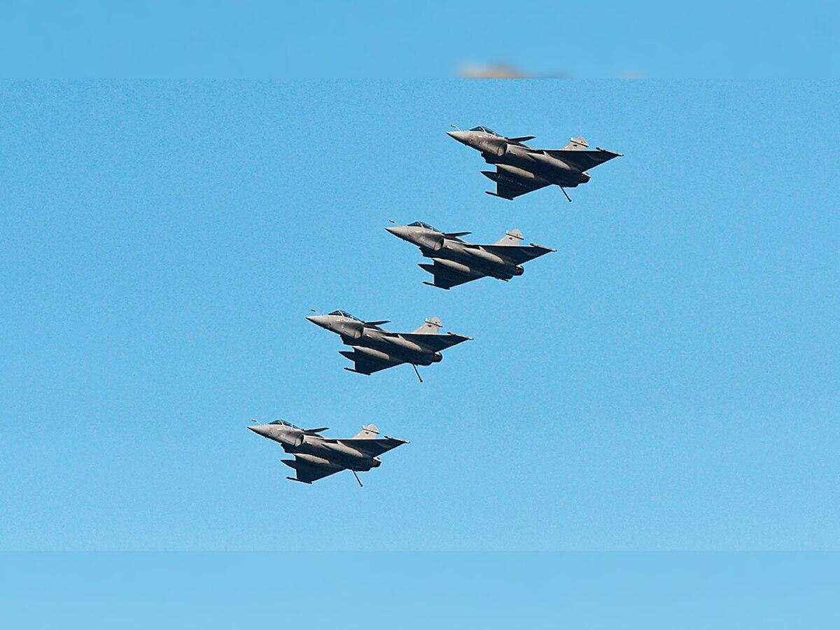 Supreme Court bench reserves order on plea seeking review of Rafale verdict