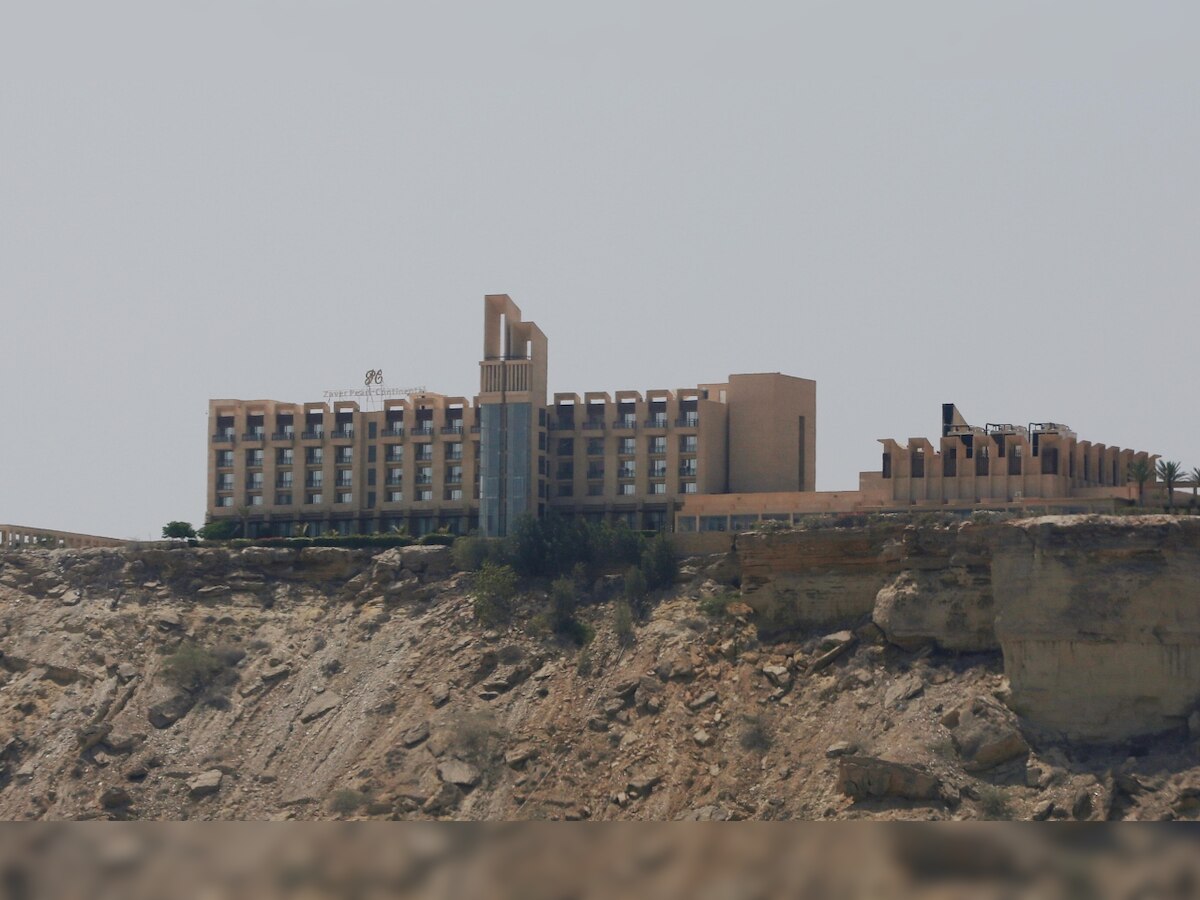 Pakistan security forces kill attackers after raid on luxury hotel