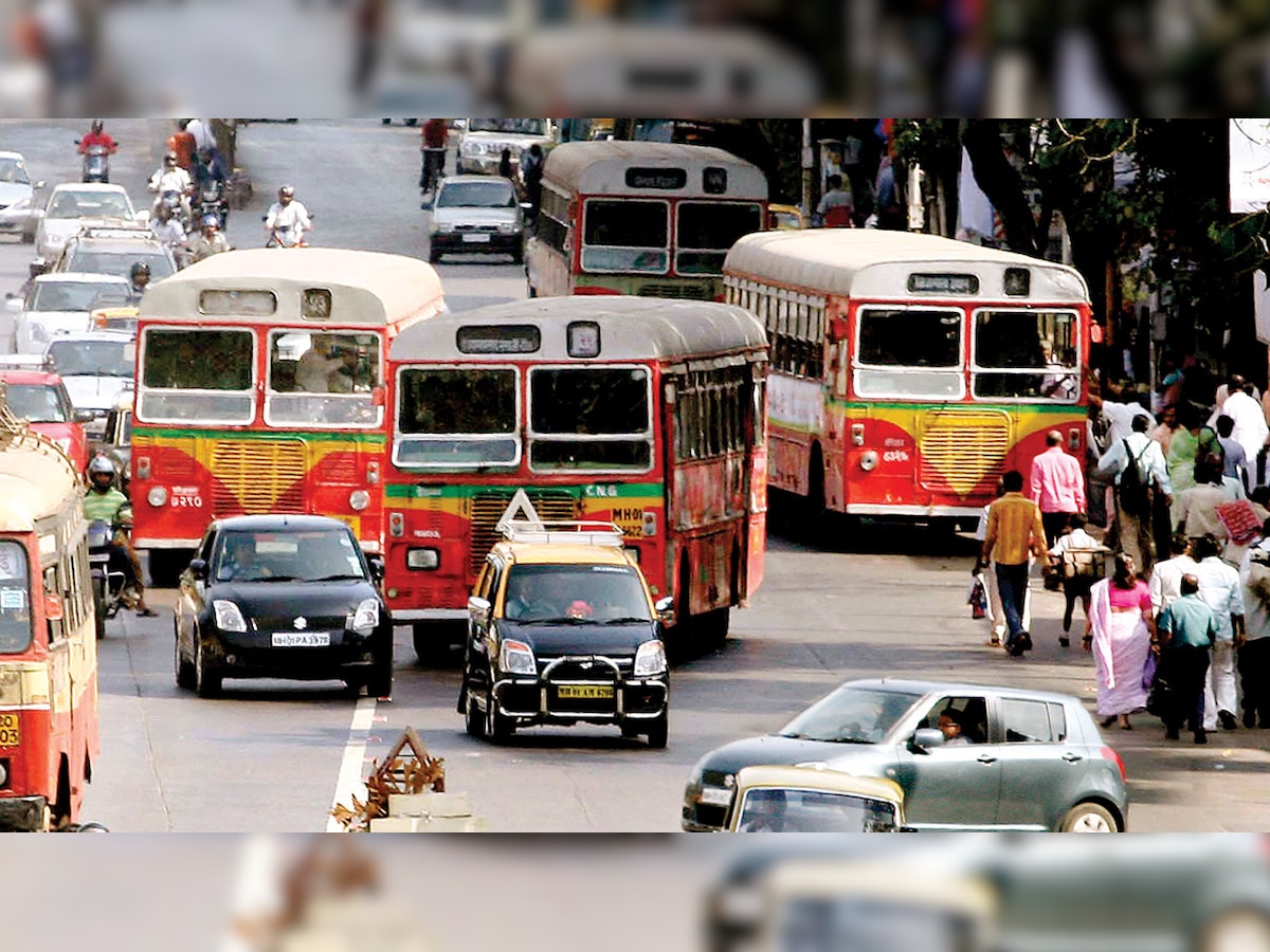 DADAR: Traffic, chaos, lack of infrastructure adds to commuter woes