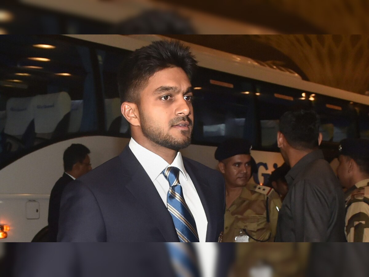 World Cup 2019: Vijay Shankar gets hit in forearm in practice, sent for scan
