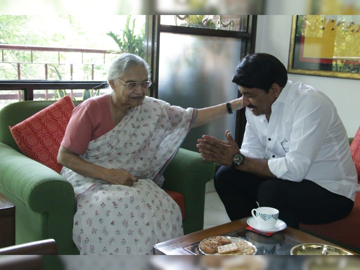 Manoj Tiwari pays visit to poll rival Sheila Dikshit to enquire about her ill health