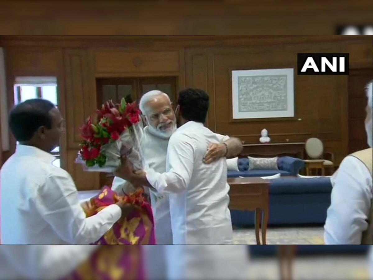 Jagan Reddy meets PM Modi in Delhi, promises issue-based support to NDA govt