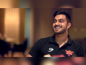 World Cup 2019: This is how Vijay Shankar responded to Ambati Rayudu's 3D glasses tweet