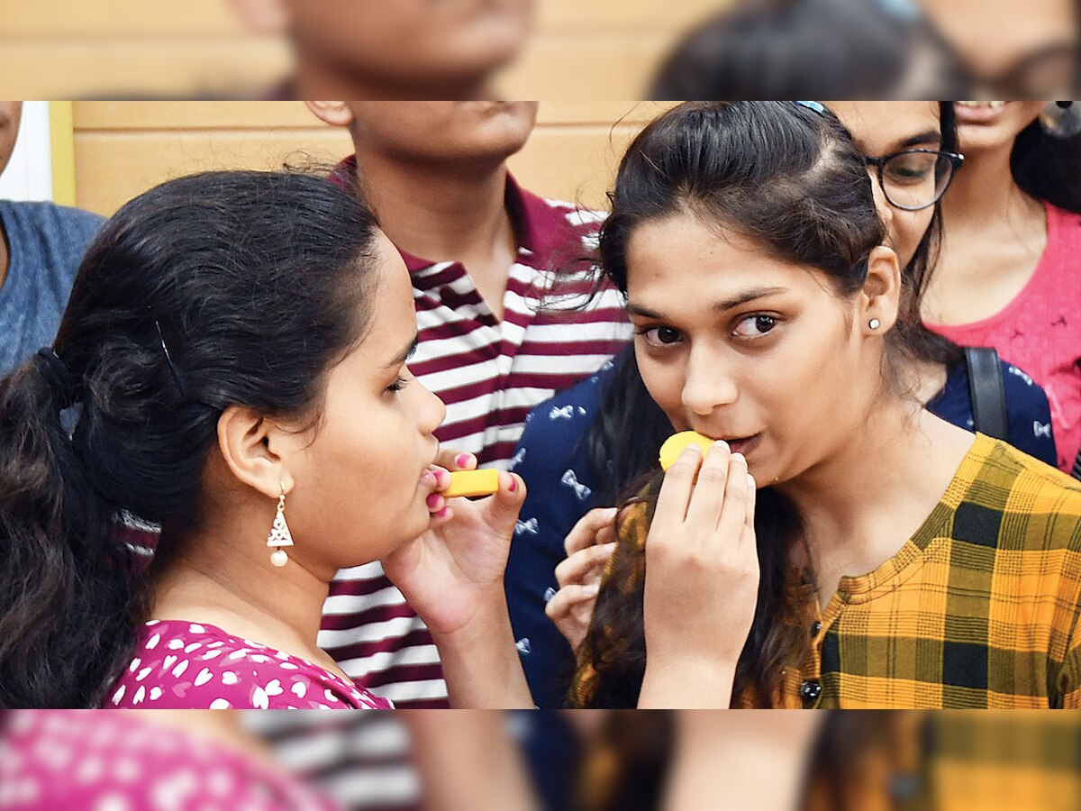 Maharashtra HSC Results 2019: 2 visually-impaired Ruia girls score big, plan their future with a vision