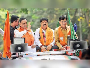 Facelift of MHADA buildings to kickstart soon: BJP MP Manoj Kotak