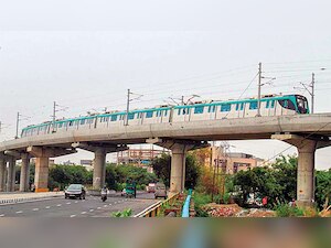 Noida Metro cards sale dip, commuters blame lack of seamless connectivity, high fare