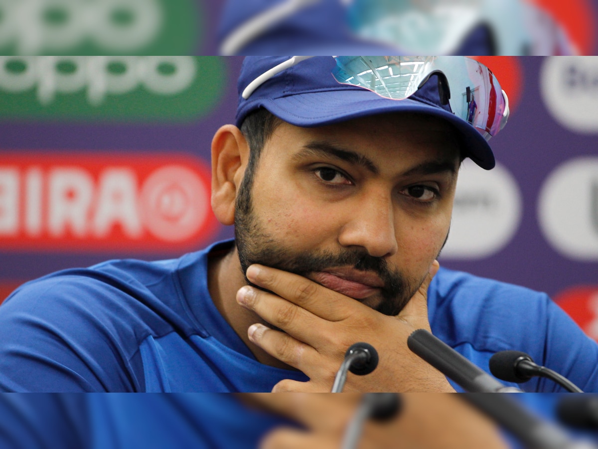 IND vs AUS World Cup 2019: Rohit Sharma elegantly leaves Dhoni glove question, says he's not the captain