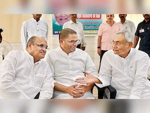 JD(U) to go it alone in 4 Assembly elections