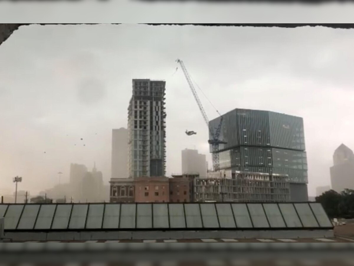 US: Crane collapses during storm in Dallas, 1 killed