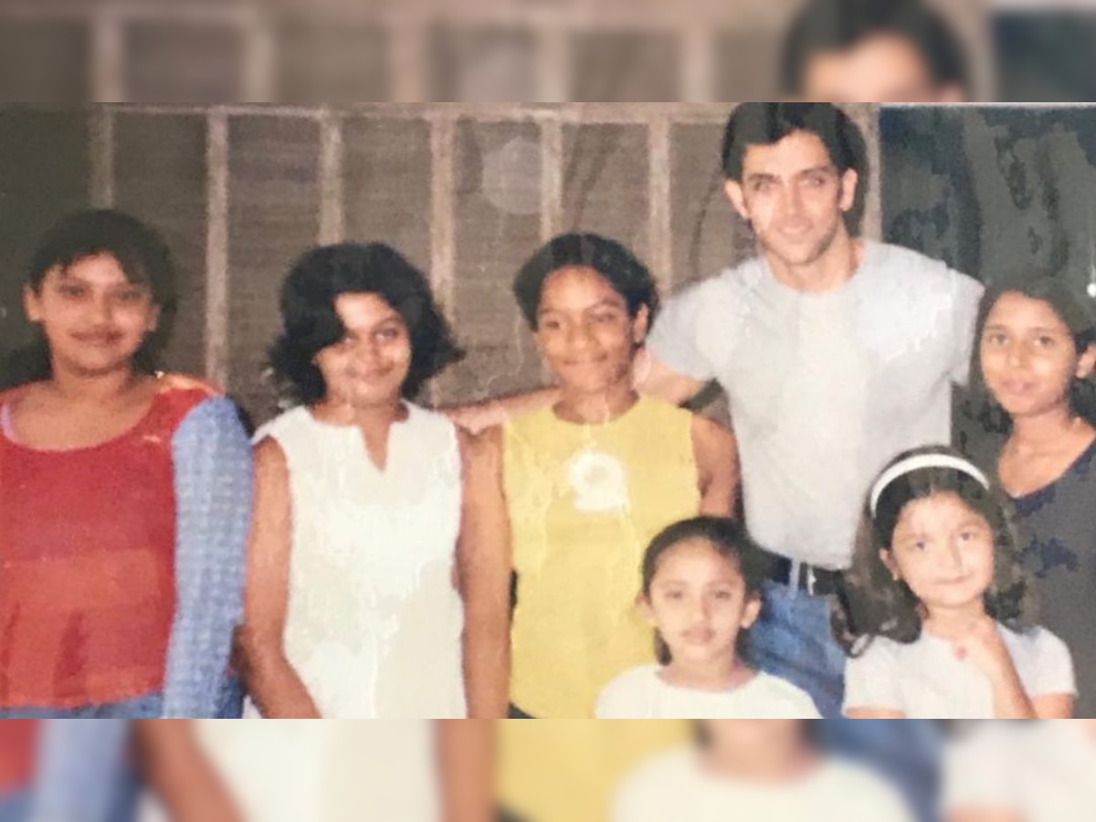 Wayback Wednesday: Can you spot kid Alia Bhatt posing with Hrithik Roshan in this throwback photo?