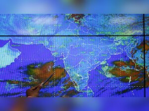 Cyclone Vayu: 20 villages put on alert in Gujarat ahead of landfall, NDRF evacuates locals, fishermen