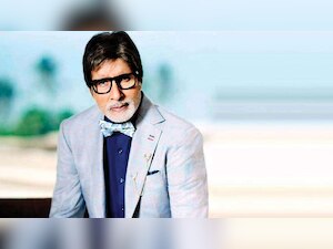 Amitabh Bachchan keeps his promise, pays off loans of 2100 Bihar farmers!