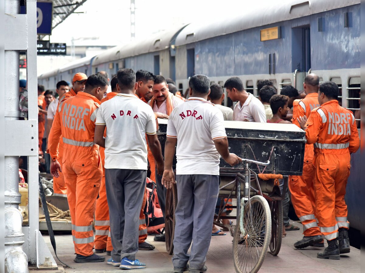 Transport services, port operations halted as Gujarat braces for Cyclone Vayu landfall