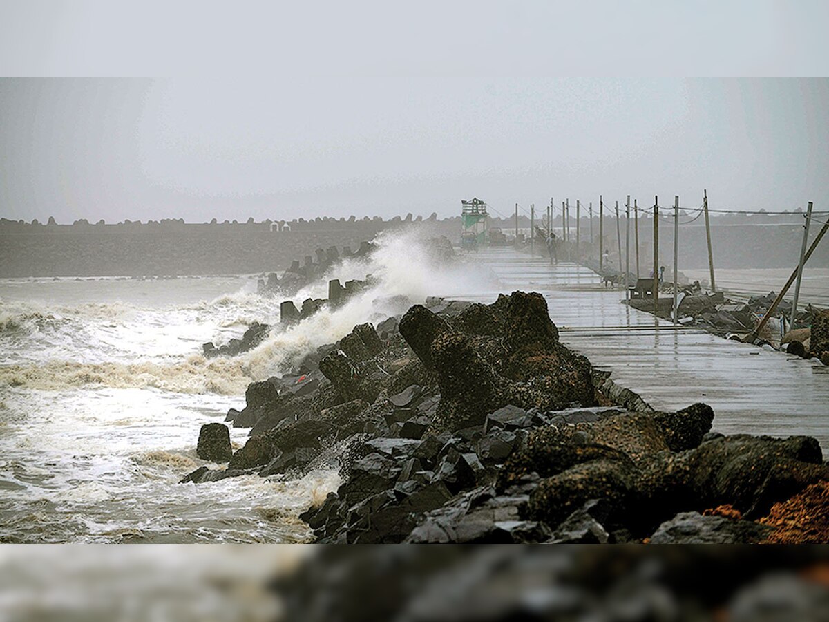 Cyclone Vayu affects 762 villages, 60 lakh people in Gujarat