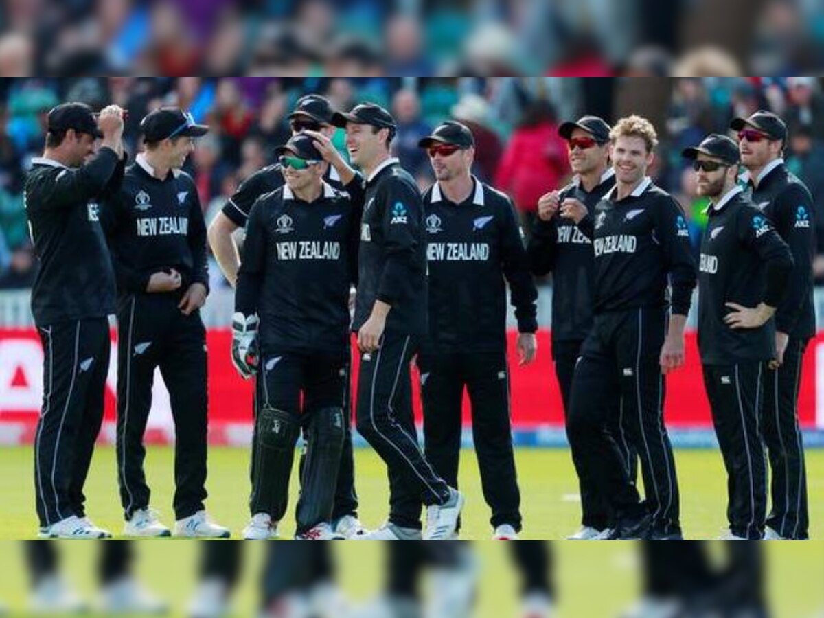 New Zealand coach encourages players to spend time with families during World Cup breaks