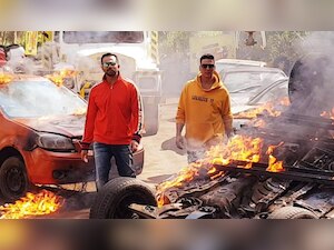 Akshay Kumar calls out fans for trending 'Bhagoda Rohit Shetty' after he shifts 'Sooryavanshi' release