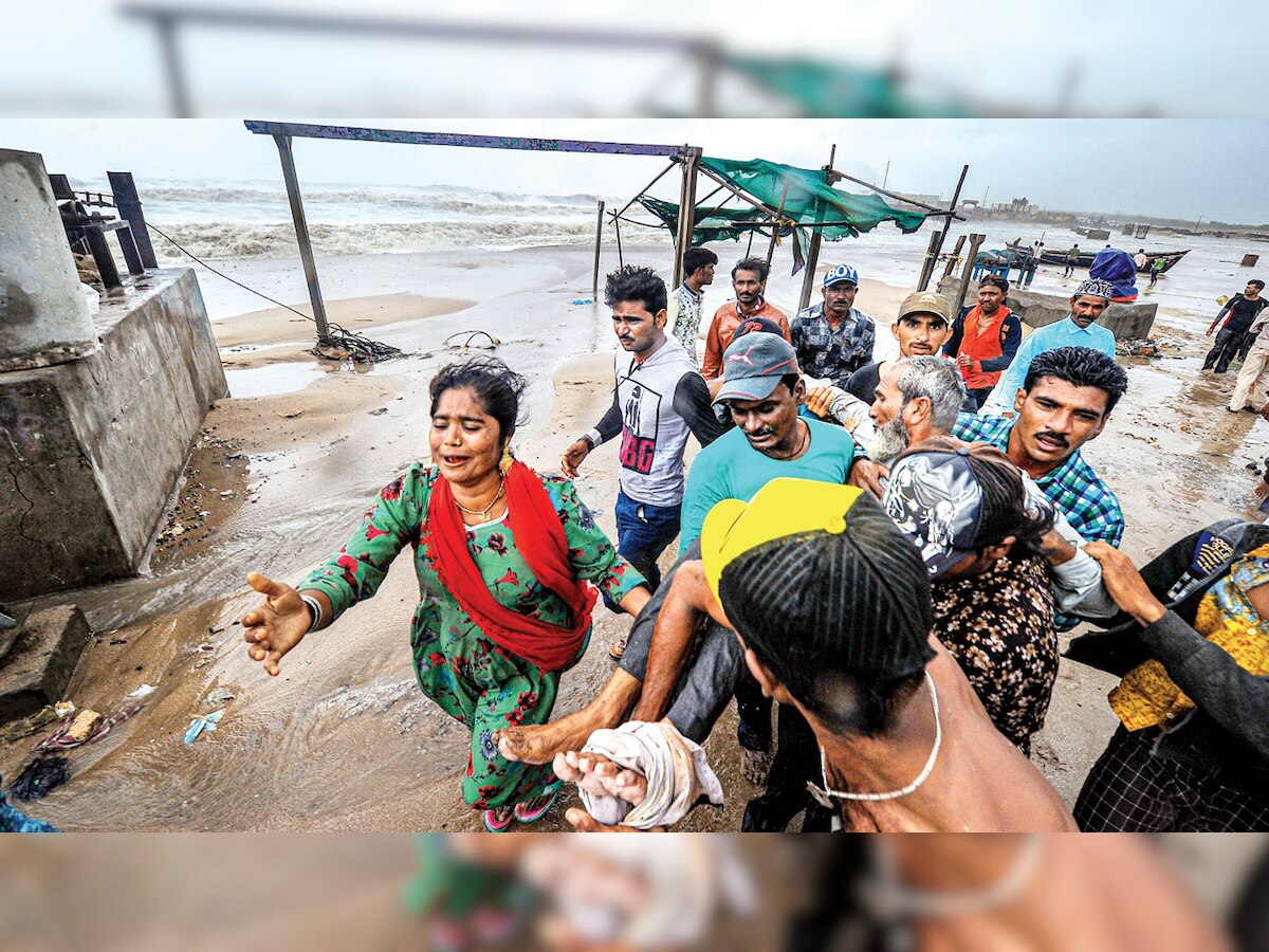 Cyclone Vayu no longer a threat, may return to Kutch on June 17