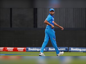 IND vs PAK, World Cup 2019: Bhuvaneshwar Kumar picks up hamstring injury against Pakistan
