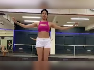 Watch: Janhvi Kapoor is a flawless belly dancer and this video is proof