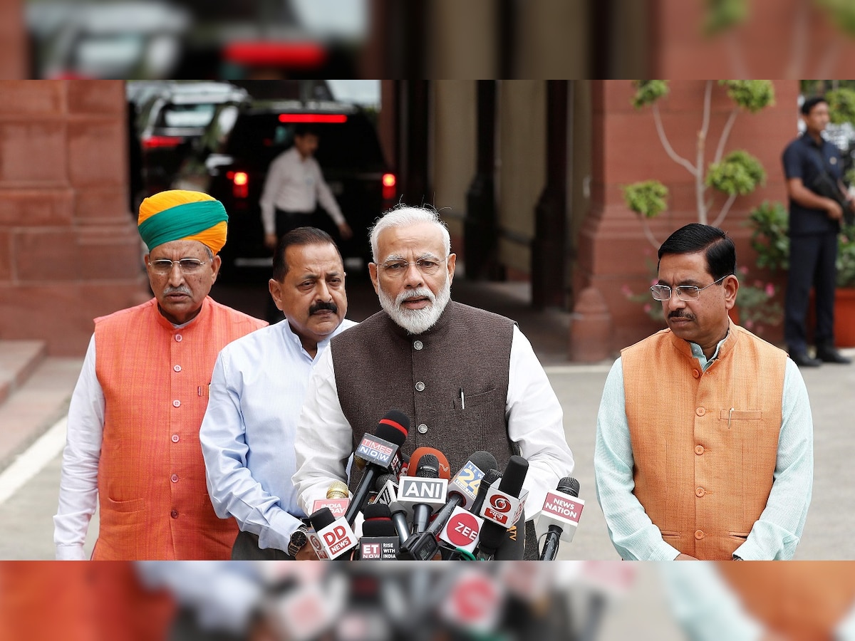 PM Modi, other MPs take oath as Lok Sabha members on day one of 17th Lok Sabha