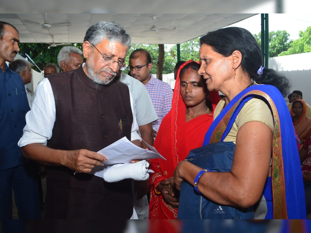 Sushil Modi refuses to talk about enecphalitis deaths during presser