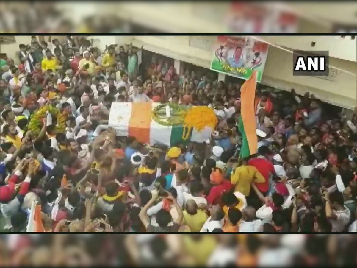 AN-32: Families pay tearful goodbyes to fallen warriors as they perform their last rites