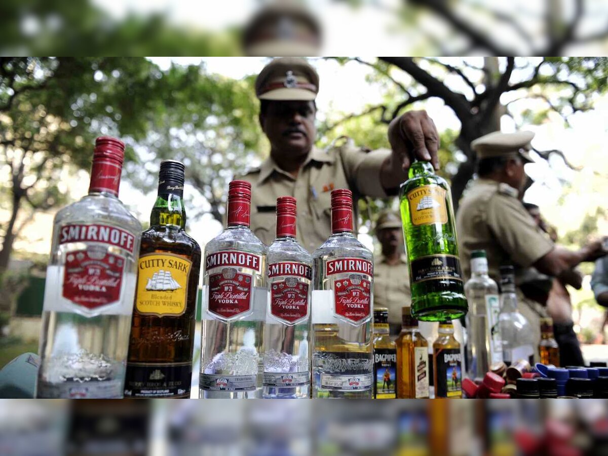 UP: 2 liquor smugglers held, 20 cartons seized, says Police