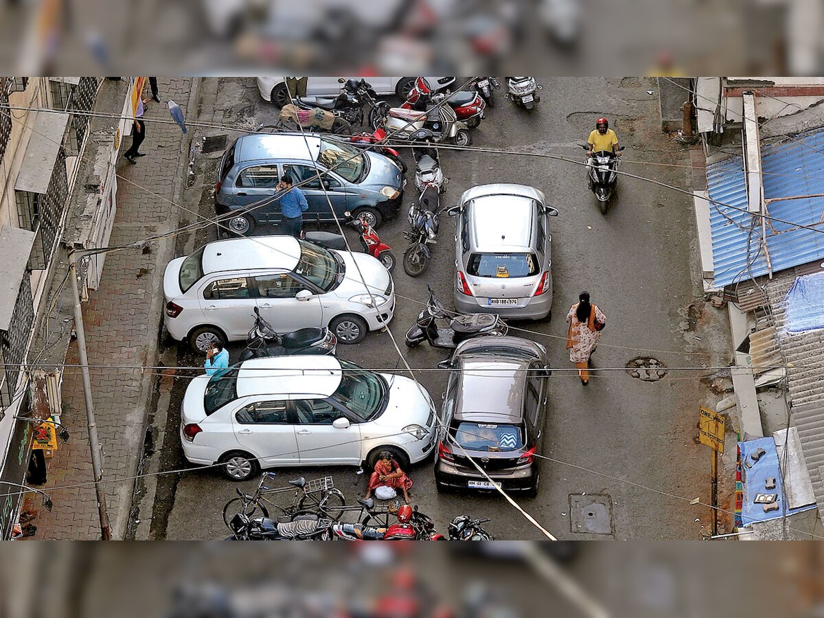 Corporators oppose BMC administration's Rs 10,000 fine parking policy