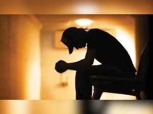 Teenagers who are more expressive better protected against depression: Study