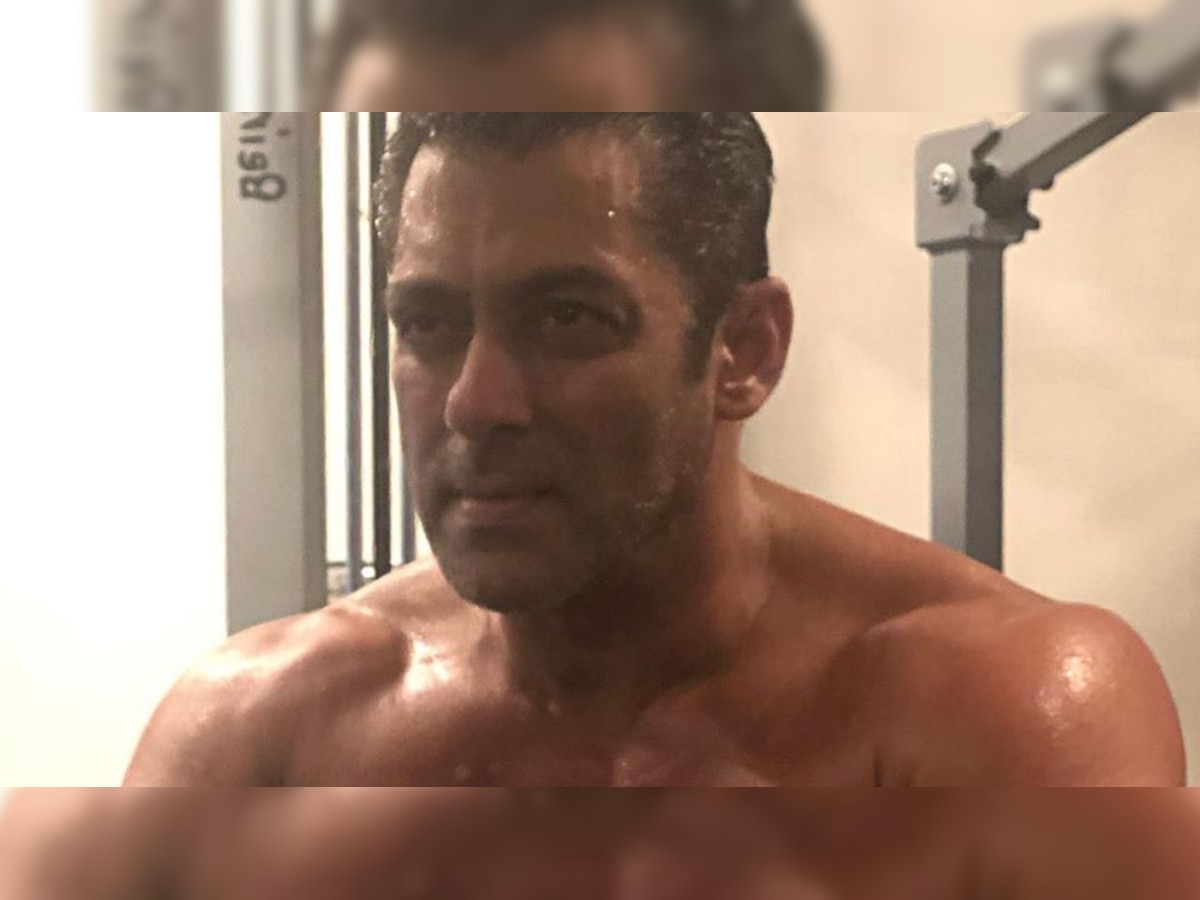 Nothing better than working hard! Salman Khan flaunts his ripped body clicked during an intense workout session