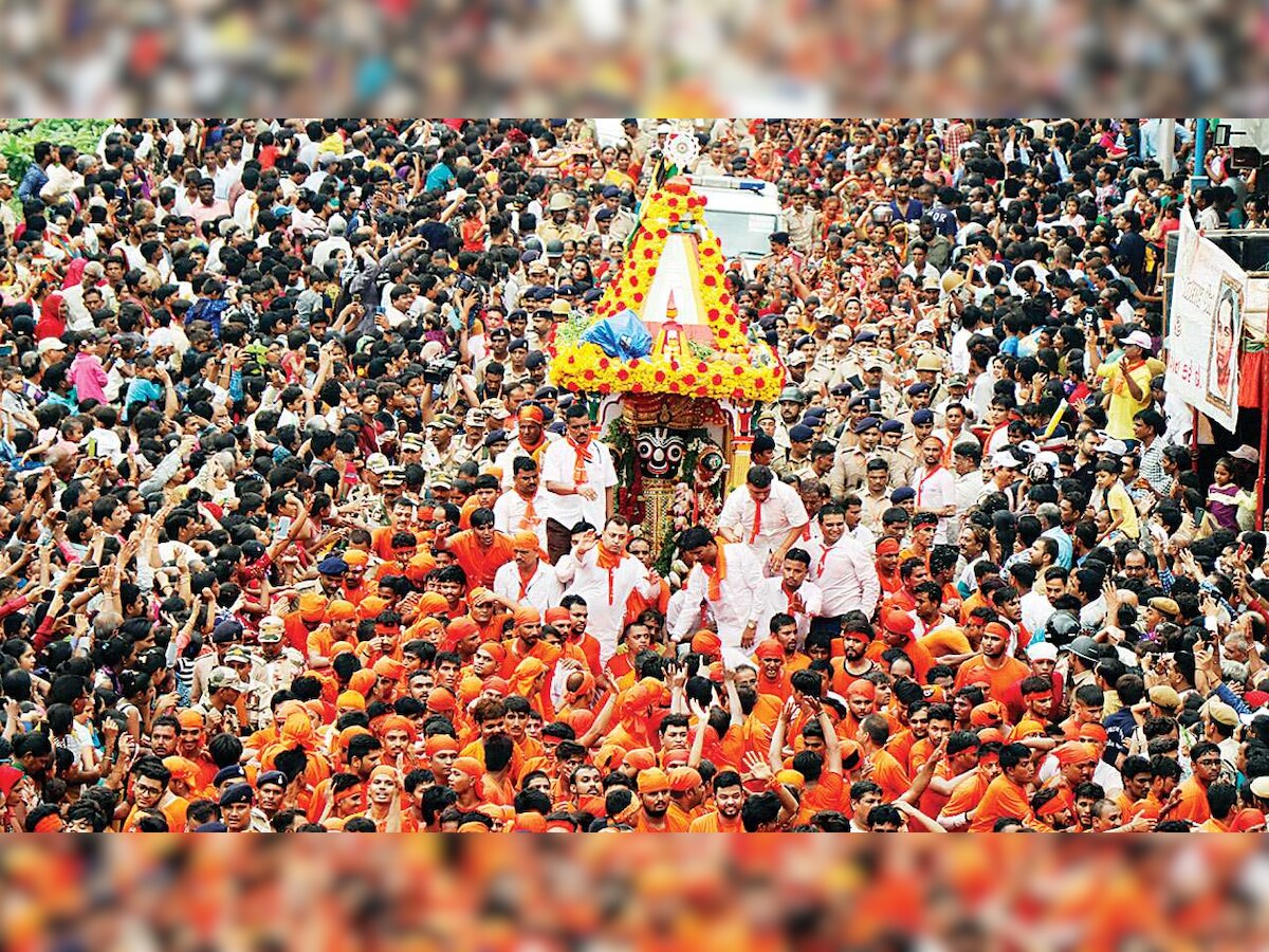 Odisha artist creates record for making smallest Lord Jagannath's chariot