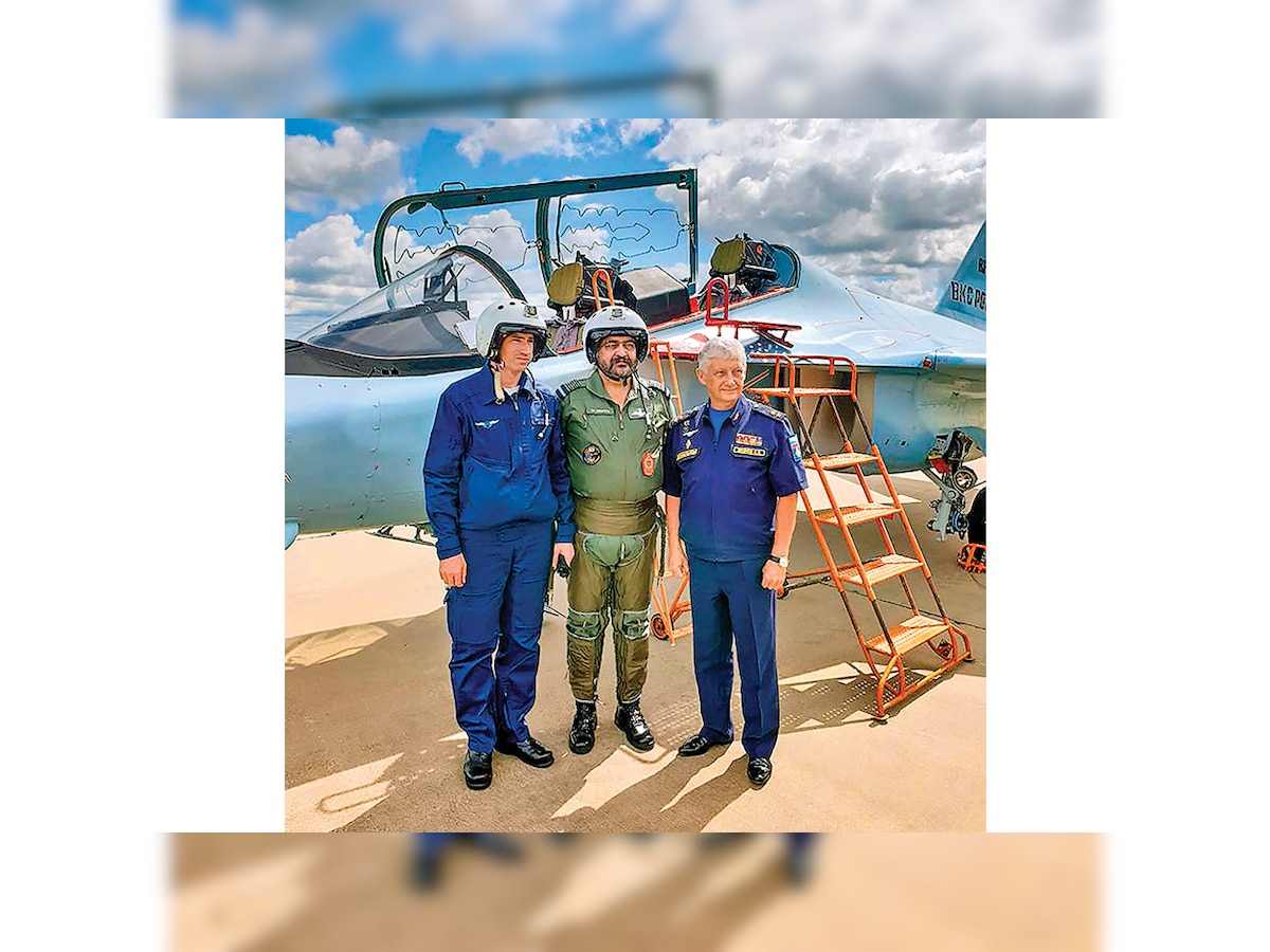 Air Chief Marshal Birender Singh Dhanoa flies Russia’s YAK-130 Jet