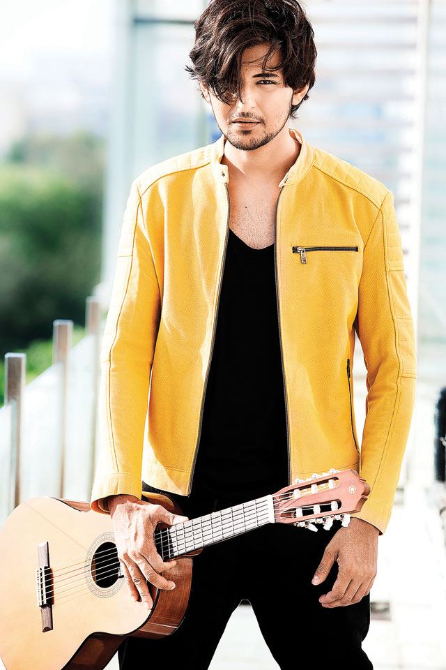 I give back to music whatever I earn from it': Darshan Raval