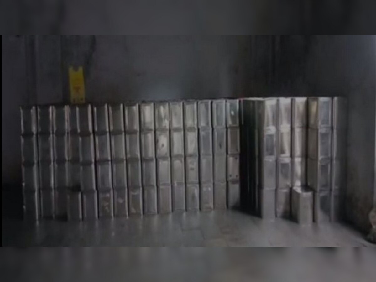 MP Food Department raids ghee factories, hundreds of litres seized