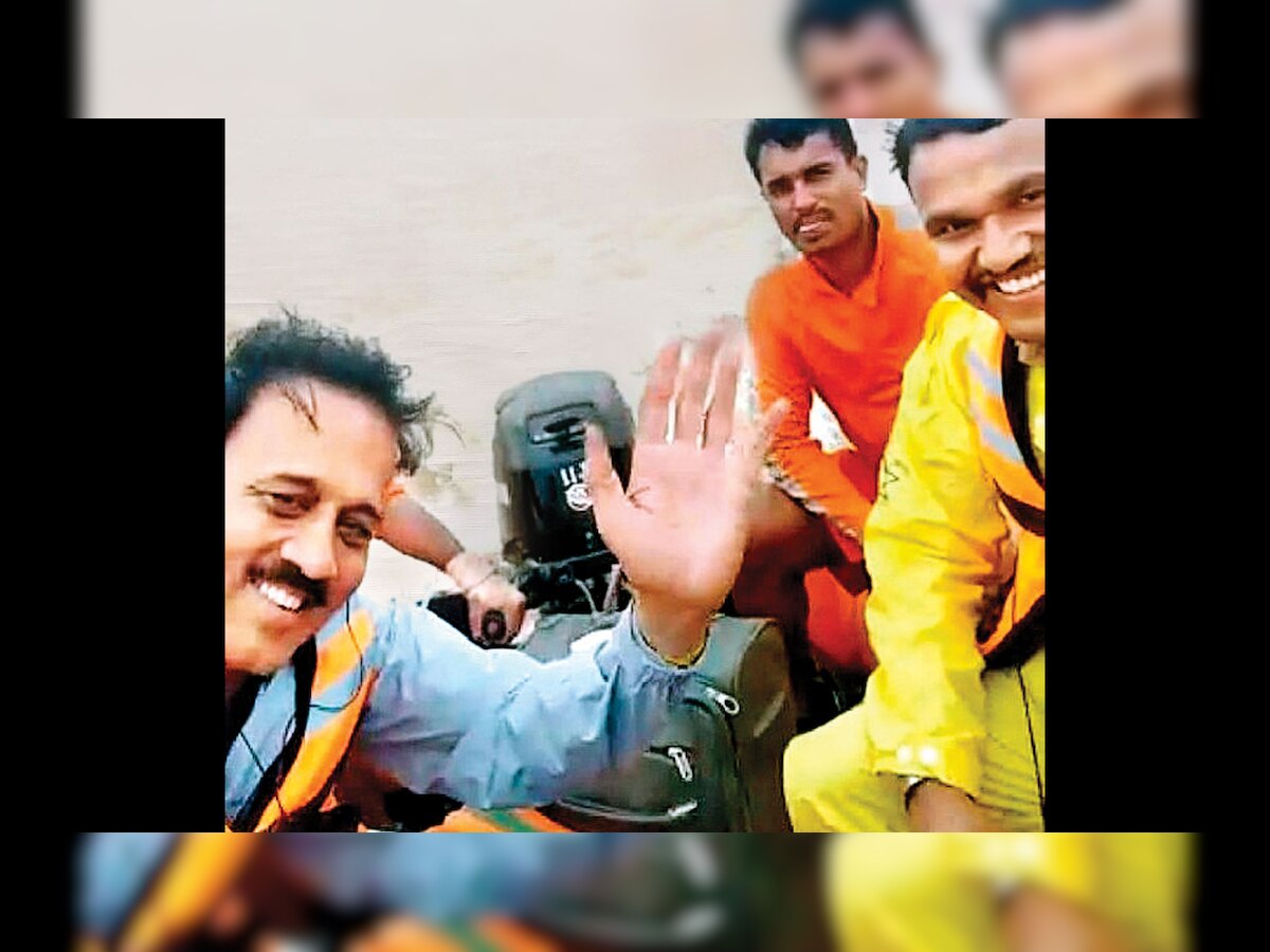 Water Minister Girish Mahajan under fire for flood selfie in Kolhapur