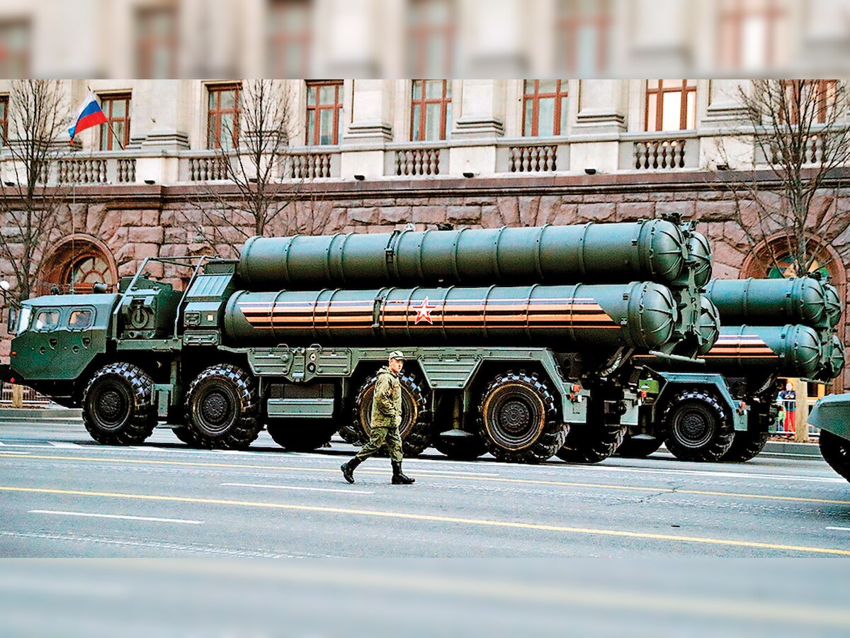 Indian consul admires S-400 missile system