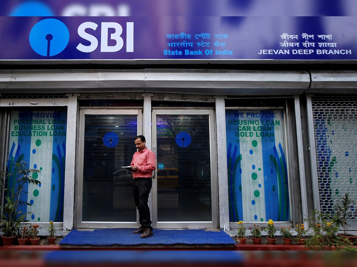 Good news for SBI customers with more than Rs 1 lakh in account