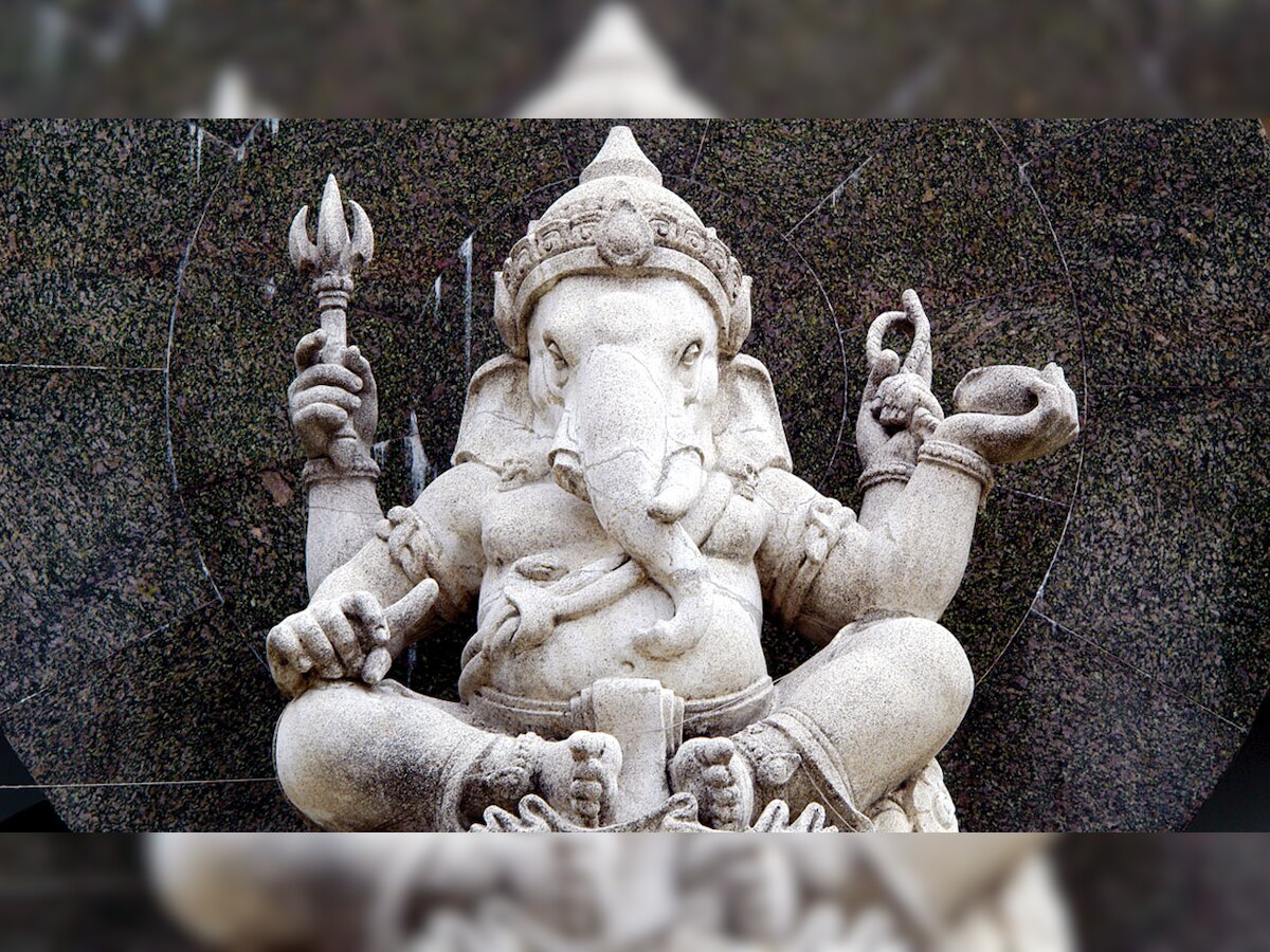 Shree Ganesh Visarjan: Where Earth meets water to give life!