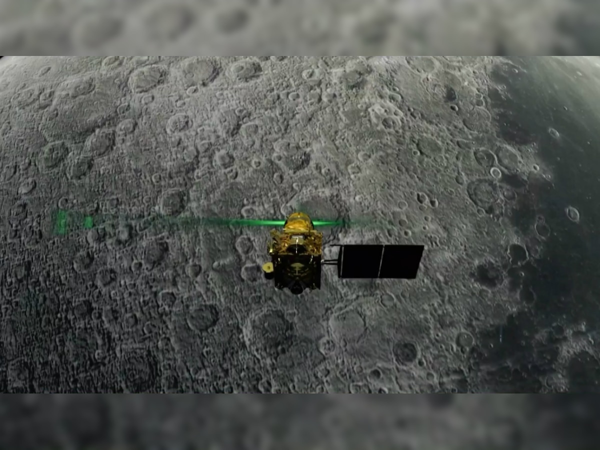 Lander Vikram located on moon's surface, thermal image sent by Orbiter: ISRO