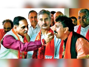 Rajya Sabha Poll: Gujarat High Court summons S Jaishankar and Jugalji Thakor