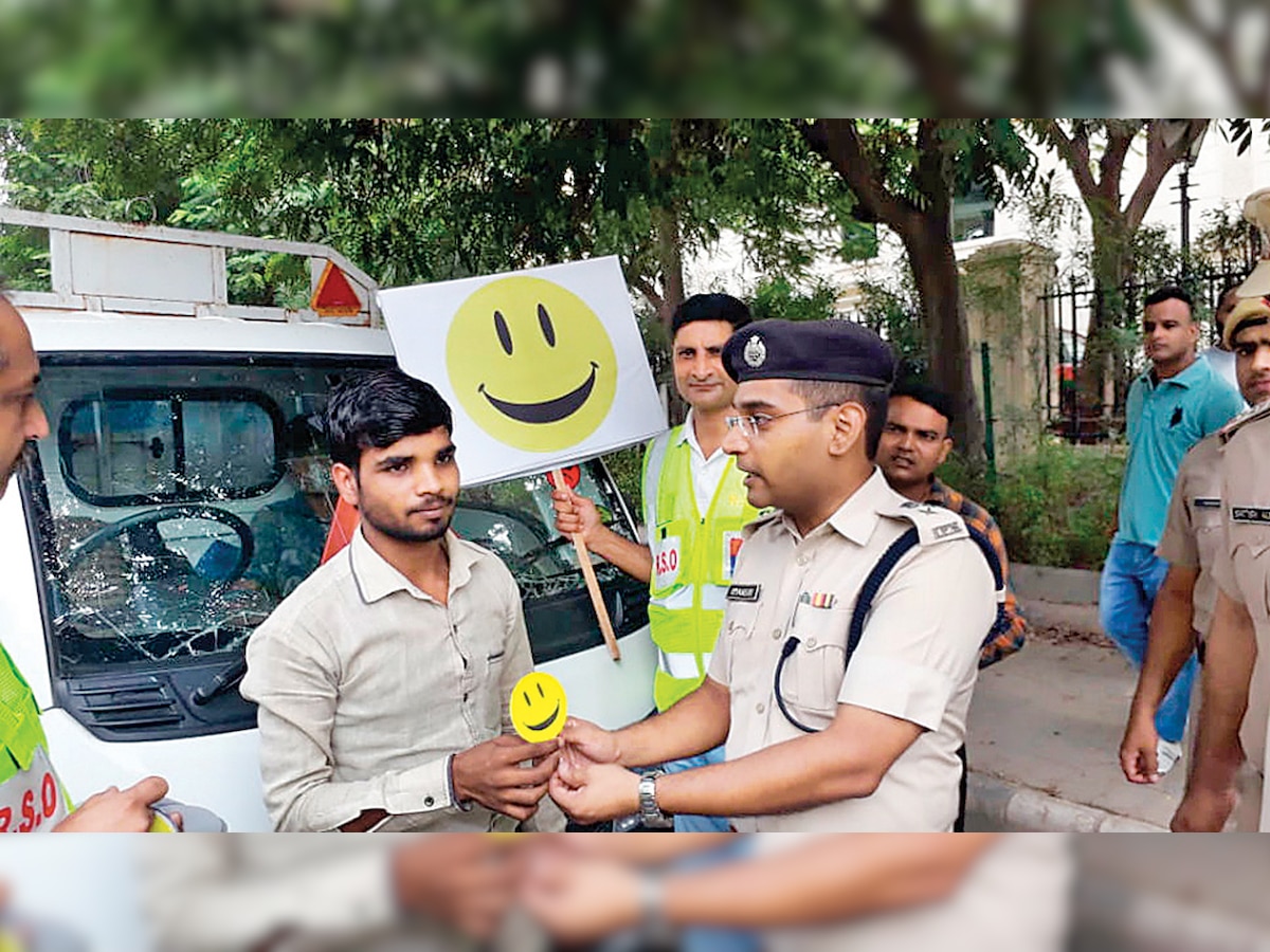 Gurugram police launch campaign to thank motorists following traffic rules